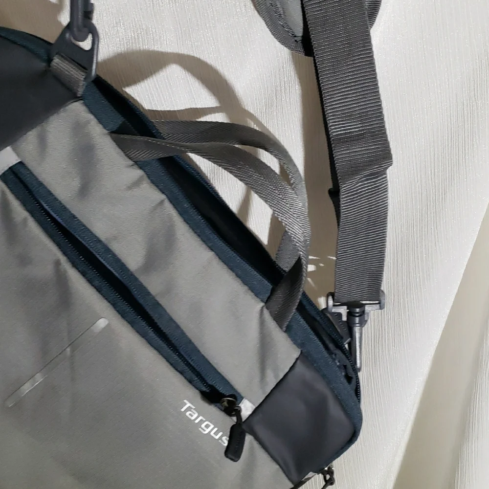 Targus Gray and Black Men's Laptop Bag